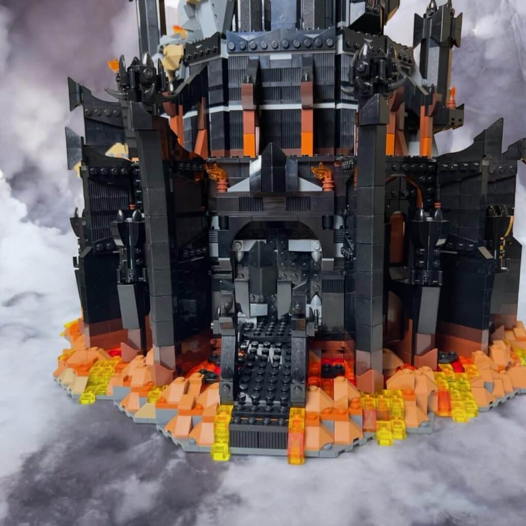 🏰🔥 LEGO Icons El Señor de los Anillos: Barad-dûr (10333) – Una Fortaleza Oscura para los Verdaderos Fans de la Tierra Media