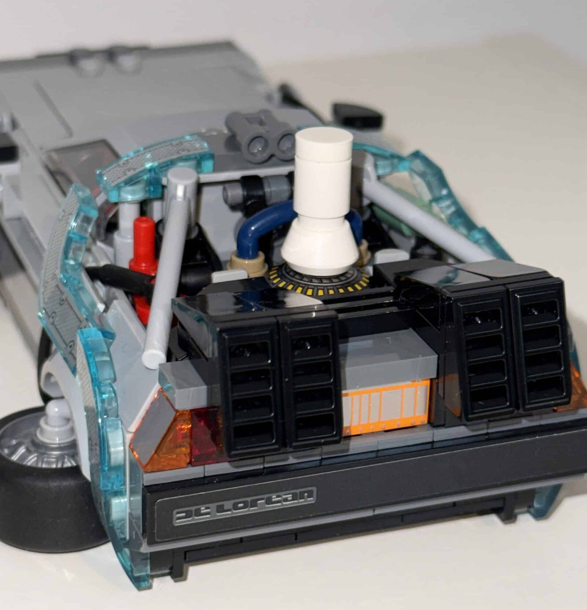 LEGO Speed Champions M&aacute;quina del Tiempo de Regreso al Futuro (77256)