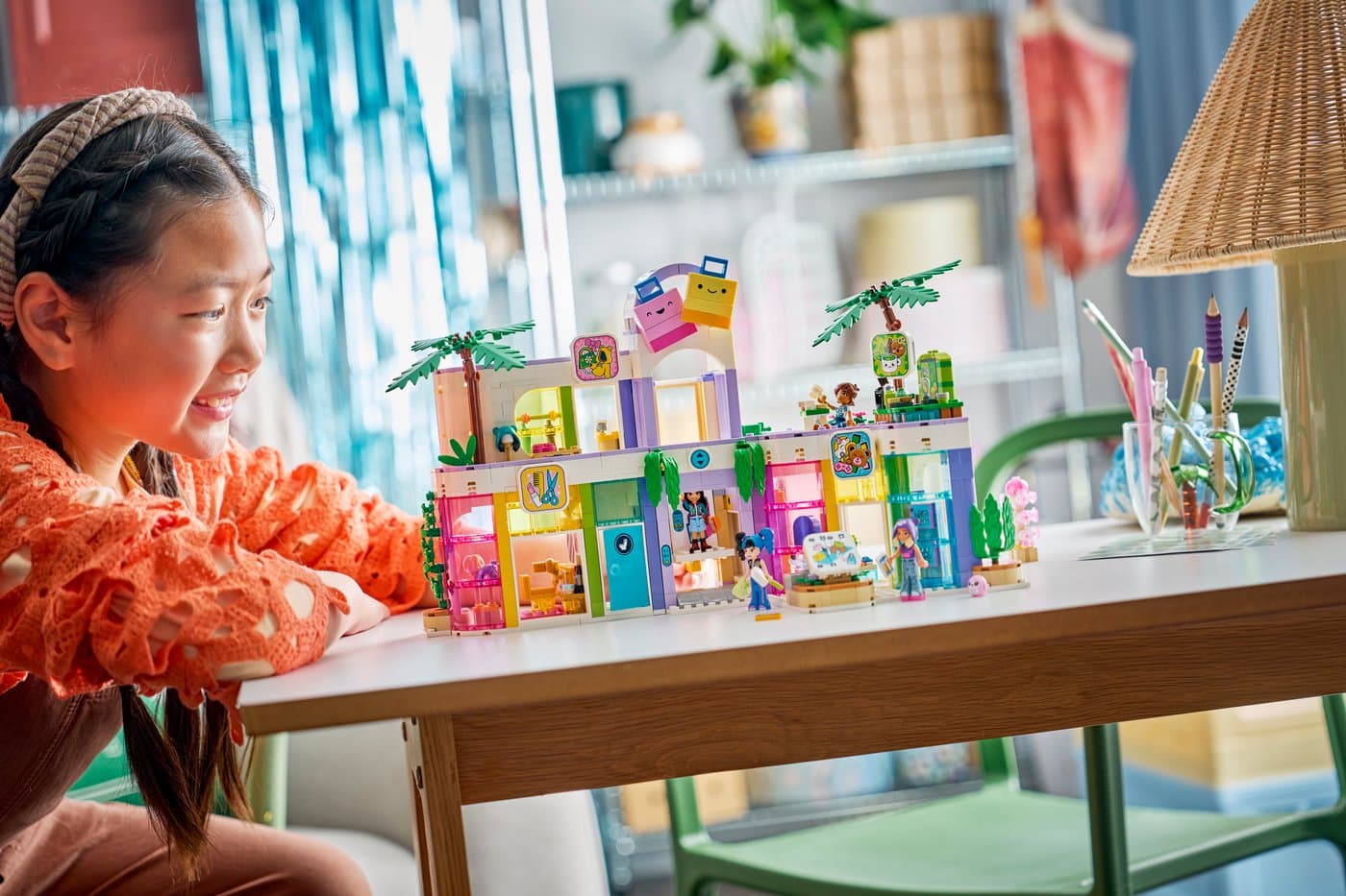 LEGO Friends Centro Comercial de Heartlake City 42719 de dos plantas